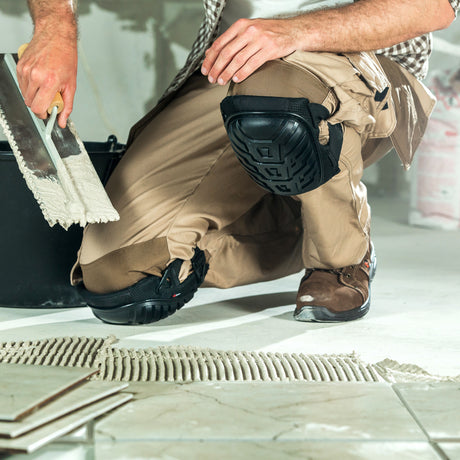 Knee pads for tile work