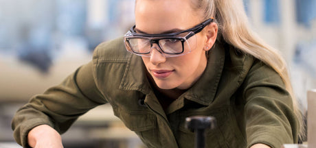 The 3 best woodworking safety glasses for 2022 - NoCry